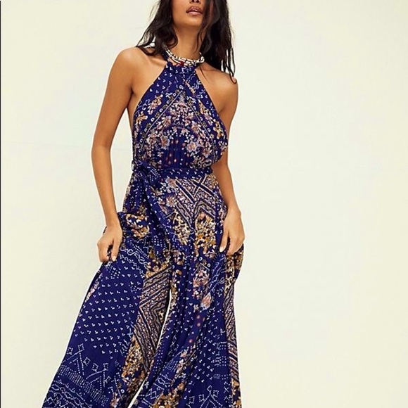 ✨🎉🔥HOST PICK!🔥🎉✨RARE FIND✨🔥SOLD OUT🔥✨Free People Azul Jumpsuit - Picture 4 of 4